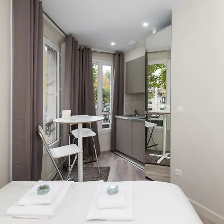 Le17 Furnished Parigi