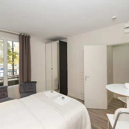 Le17 Furnished Parigi